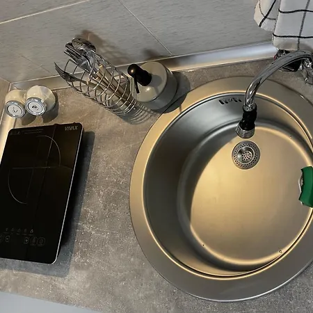 'monas' Mini アパート ソンボル