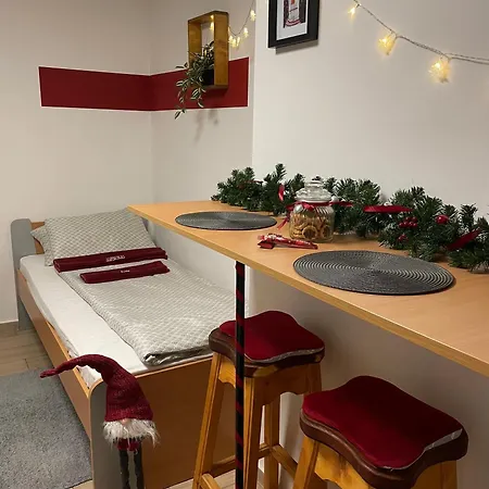 'monas' Mini Apartment Sombor