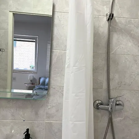 'monas' Mini Apartment