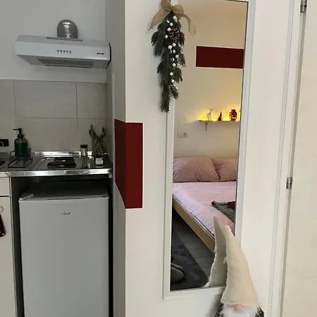 'monas' Mini Apartament