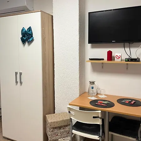 'monas' Mini Apartament *